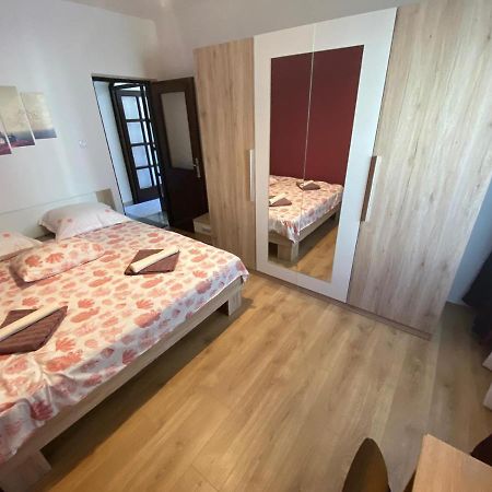 Apartment Dora Zadar Bagian luar foto