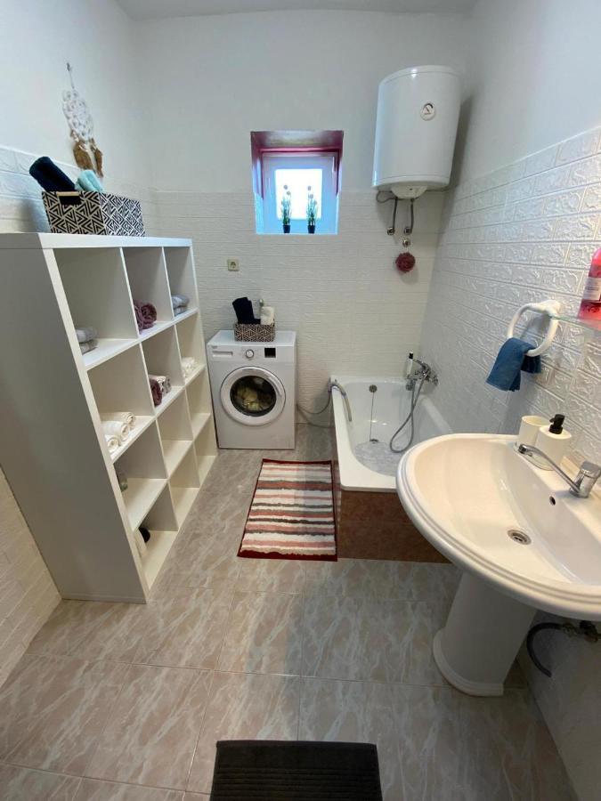Apartment Dora Zadar Bagian luar foto